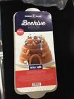 011172545374 Nordic Ware Beehive Baking Pan