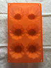 024147918158 Le Creuset Silicone Orange Muffin Brioche Cook Bake