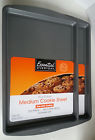 041303022764 Essential Everyday Cookie Sheets