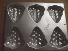 2105-1779 Wilton Cavity Mini Christmas Tree Pan Mold Makes 2105-1779 Wilton Cavity Mini Christmas Tree Pan Mold Makes