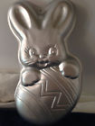 2105-4395 Wilton Cake Pan Peek-a-boo 2105-4395 Wilton Cake Pan Peek-a-boo