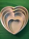 2105-606 Wilton Heart Pan Set Decorator Preferred Wedding 2105-606 Wilton Heart Pan Set Decorator Preferred Wedding