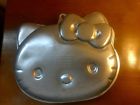 2105-7575  Wilton Hello Kitty Cake Pan Aluminum Baking Mold Kitten Cat