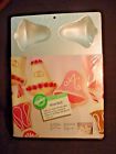2105-8254 Wilton Small Bells Cake