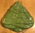 31322 Nordic Ware New Christmas Tree Nostalgic Holiday Baking Mold Made