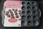 59448 Nordic Ware Nordicware Bundt Tea Cakes Candies Pan Mini Candy