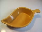 93-l015 Chantal Yellow Baking Dish Bakeware Casserole Chili Pod Leaf Closet