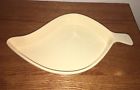 93-lo28 Chantal Baking Dish Casserole Chili Pod Leaf Quart