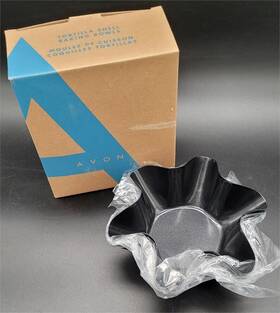 Avon 094000535815 Set Of 4 Tortilla Shell Baking Bowls New In Box 6-1/8 Inch Wide Avon 094000535815 Set Of 4 Tortilla Shell Baking Bowls New In Box 6-1/8 Inch Wide