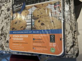 Bakers Secret 935780111766 New - 3pc 15 Inch X 9 Metal Cookie Cooling Racks With Risers Bakers Secret 935780111766 New - 3pc 15 Inch X 9 Metal Cookie Cooling Racks With Risers