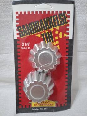 Bethany Housewares 024312003986 Sandbakkelse Tins 2 1/4 Inch Set 12 Made In Sweden New Factory Sealed