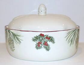 Bh56-040-099-10 Better Homes & Gardens And Heritage Winter Forest 2 Quart Oval Lid Covered Casserole