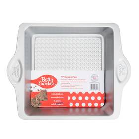 728615 Betty Crocker Carbon Steel 12.5 X 10 2 Inch Square Cake Pan