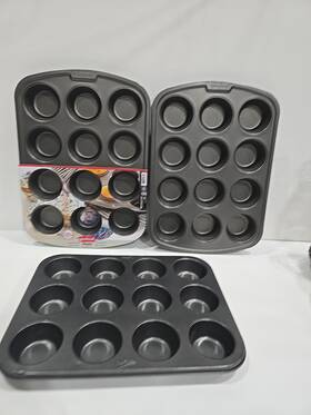 04031 Bradshaw Premium Nonstick 12 Cup Muffin Pan Goodcook International Inc Lot Of 3