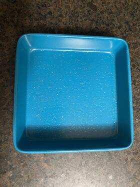 Casaware 819124021118 9-inch Square Ceramic Coated Nonstick Heavy Weight Cake Pan Blue Granite Casaware 819124021118 9-inch Square Ceramic Coated Nonstick Heavy Weight Cake Pan Blue Granite