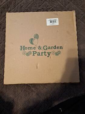 99175 Celebrating Home And Garden Party Round 14.5 Inch Baking Stone