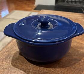 93-cs15 Chantal Stoneware Pot With Lid Enamelware Bakeware Casserole Royal Blue 1 1/4 Qt