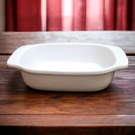 93-rt22 Chantal Ceramic Casserole Baking Dish White 1- 3/4 Qt