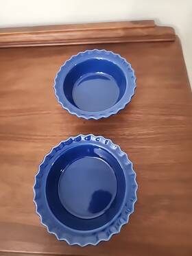 93pd13 Chantal Round Blue Baker 5 Inch Or 1.5 Cup