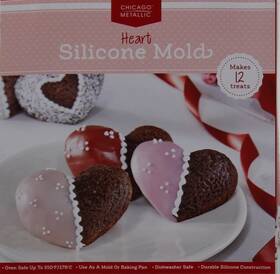 Chicago Metallic 070687105978 Valentines Day 12 Cavity Silicone Red Hearts Baking Pan Mold