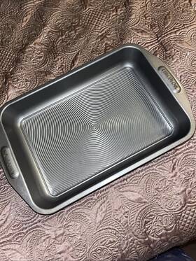 Circulon 051153474774 9 Inch X13 Cake Pan Gray Nonstick Aluminum Baking Dish Even-heating Circulon 051153474774 9 Inch X13 Cake Pan Gray Nonstick Aluminum Baking Dish Even-heating