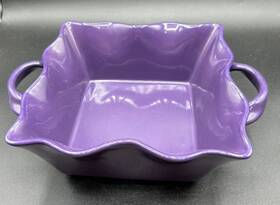 Cordon Bleu 033805990818 Bia Wavy Rectangular Handled Baking Dish 52oz Violet Cordon Bleu 033805990818 Bia Wavy Rectangular Handled Baking Dish 52oz Violet