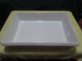 904833 Cordon Bleu Bia 2.5-quart Rectangular Baker Everyday Collection