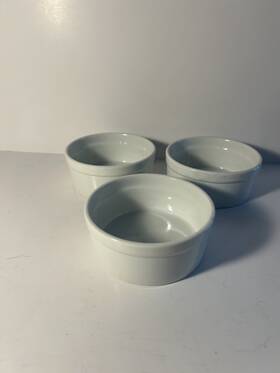Aa10 Cordon Bleu Set Of 3 Bia Smooth Ramekins 14 Oz 4.5 Inch Diameter 2 Depth
