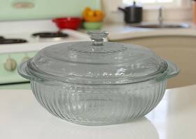 024-s Corningware Round Pyrex 2 Quart 2l Ribbed Fluted Clear Glass Casserole Dish With Lid Usa Made 024-s Corningware Round Pyrex 2 Quart 2l Ribbed Fluted Clear Glass Casserole Dish With Lid Usa Made