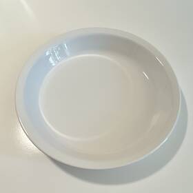 S-359 Corningware 9 Inch White Ceramic Pie Pan Oven Microwave Safe Round