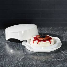 0829010cb Crate And Barrel Brie Baker Baking Dish Stoneware White Vented Cover Lid Euc