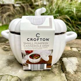 Crofton 061463371249 Nwt Aldi Pumpkin Ceramic Casserole Dish With Lid By .08 Quart Oven Safe White Crofton 061463371249 Nwt Aldi Pumpkin Ceramic Casserole Dish With Lid By .08 Quart Oven Safe White