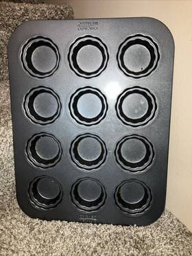 4099 Crofton Short Crust Sheet Pan Quantanium Nonstick Pan- Gold 10.6 Inch X 15.5