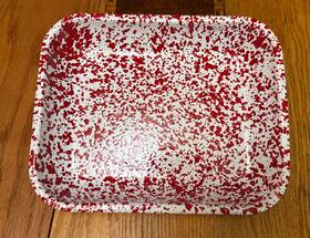 Dr34m Crow Canyon Home D34rm Red Marble Enamelware Baking Pan Lasagna Dish Nwt
