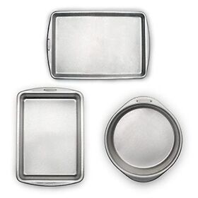 40056 Doughmakers Premium Quality Commercial Grade Bakeware Set Of 3 Baking