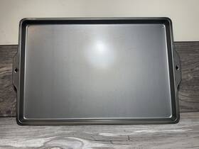 R-410 Ekco 15 1/4 X 10 3/4 Inch Vintage Baking Sheet. Made In Usa. Euc