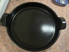 347562 Emile Henry 12-inch Round Deep Dish Pizza Pan Excellent Condition 347562 Emile Henry 12-inch Round Deep Dish Pizza Pan Excellent Condition