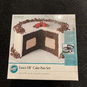 2105-150 Fanci-fill 2 Pc Cake Pan Set From Wilton