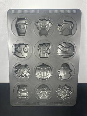 05165 Good Cook #05165 Sweet Creations - Halloween Cookie Pan 12 Designs Non-stick 05165 Good Cook #05165 Sweet Creations - Halloween Cookie Pan 12 Designs Non-stick