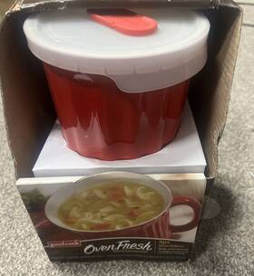 Good Cook 076753942621 Oven Fresh Stoneware 20 Oz. Mugs With Lids 4 Piece Set New Damaged Box