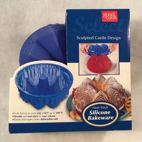 50333 Good Cook Sculpted Castle Design Non-stick Silicone Bakeware Pan Mip