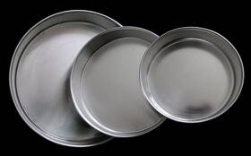 Hm25r Hillware 3-piece Round Cake Pan Set Includes 7 Inch 10 And 13 Aluminum Pans 2-1/2 Deep Hm25r Hillware 3-piece Round Cake Pan Set Includes 7 Inch 10 And 13 Aluminum Pans 2-1/2 Deep