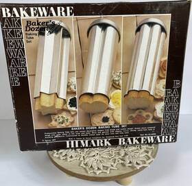 15-4655 Himark Bakers Dozen 3-piece Tin Baking Tube Set Silver Star Heart Flower 15-4655 Himark Bakers Dozen 3-piece Tin Baking Tube Set Silver Star Heart Flower