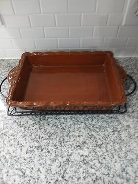 93232 Home & Garden Party And Stoneware Collection Ceramic Casserole Dish Celebrating