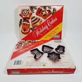 Kaiser Backform 725108427008 2 Nib Christmas Holiday Mini Cakes Mold Gift Set Of 4