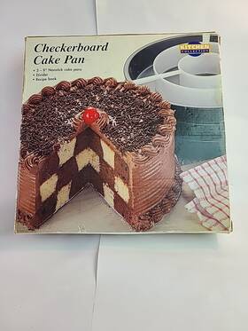 Kitchen Collection 797063900285 Checkerboard 4-piece Cake Pan Set 3-9 Inch Nonstick Pans Recipe Kitchen Collection 797063900285 Checkerboard 4-piece Cake Pan Set 3-9 Inch Nonstick Pans Recipe