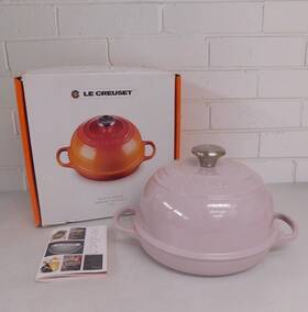 Le Creuset 024147331858 Signature Cast Iron 1.75 Quart Bread Oven Shallot - New