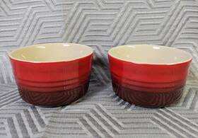 0717 Le Creuset Ramekins Red Ombre 8oz Set Of 2 Stoneware Bake Cerise Ribbed Vtg