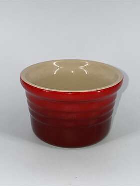 0738 Le Creuset Stoneware Red Ombr Ramekin Ribbed Custard Cups One