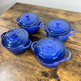 Le Creuset 630870014953 4 Piece Set Mini Round Cocotte Stoneware Pots Blue New In Box